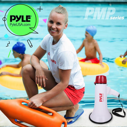 Megaphone with Plug-in Handheld Mic